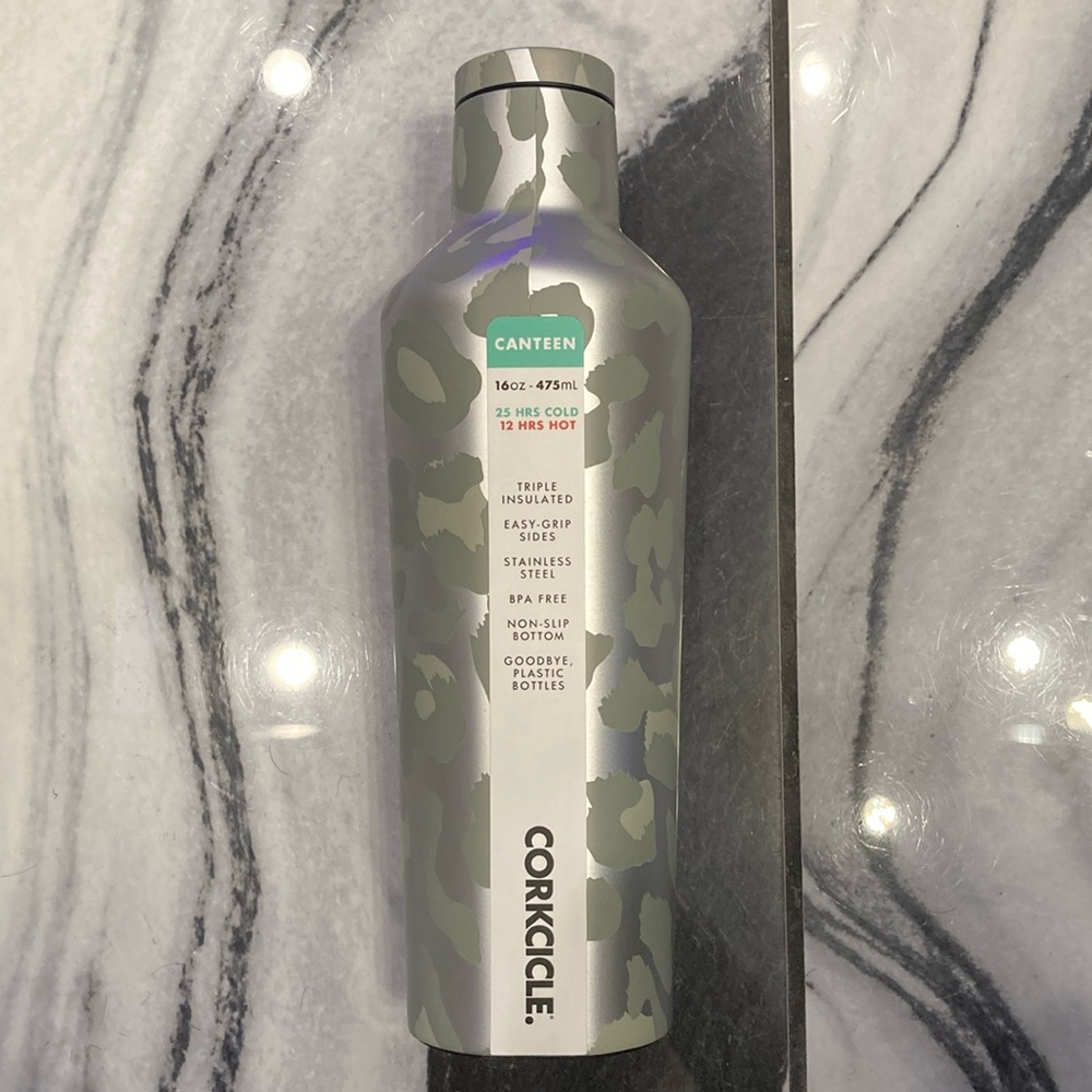 Corkcicle Snow Leopard 16oz Canteen (NWT)